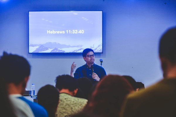 Les relations entre fonctionnaires et élus : un équilibre à trouver